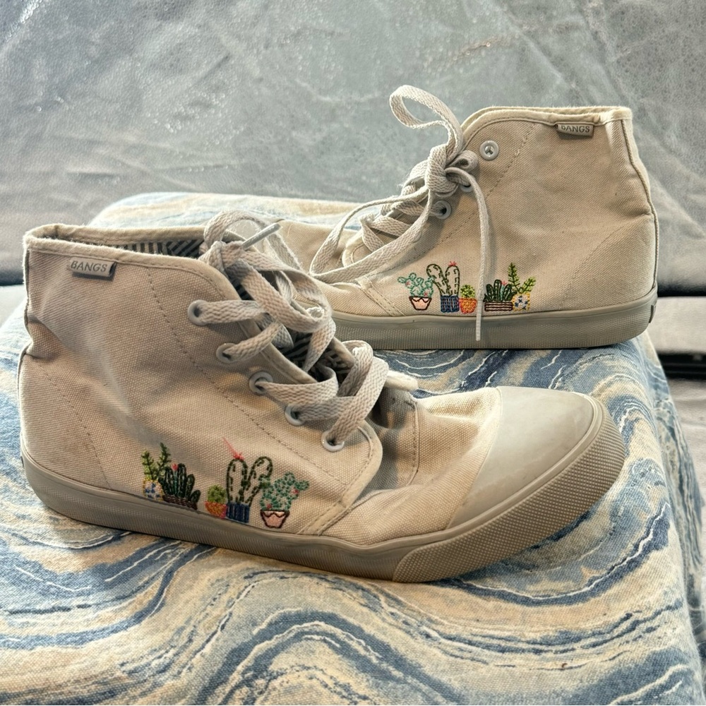 BANGS succulent cactus embroidered high top sneakers gray 8 unisex